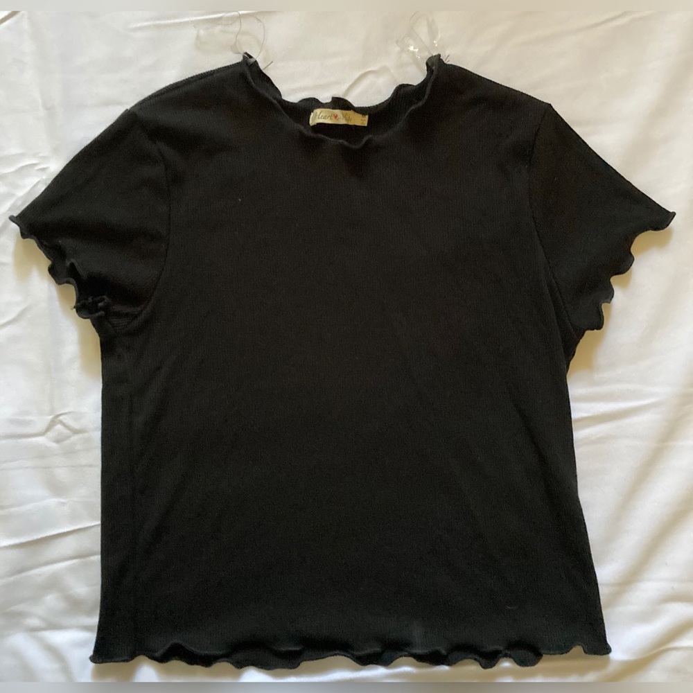 Ribbed Black Lettuce Edge Crop Top
